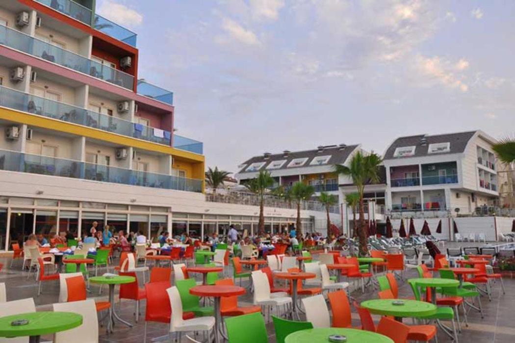 Side Win Hotel & Spa Exterior photo