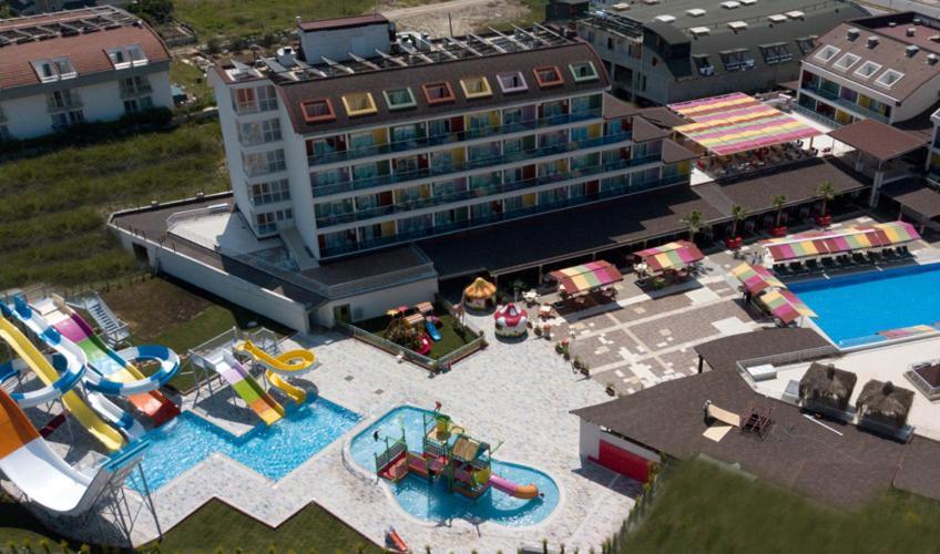 Side Win Hotel & Spa Exterior photo